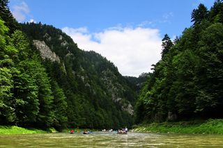 To najpiękniejsza rzeka w Małopolsce według AI. Przepływa przez popularne uzdrowisko