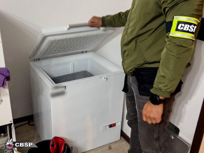 CBŚP rozbiło gigantyczną fabrykę leków