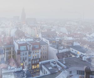 Smog niszczy nie tylko płuca. Nowe badania potwierdzają związek z Alzheimerem