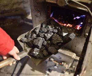 Polska wprowadza zakaz palenia węglem w piecach