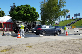 Drive-thru w Lesznie. Na darmowe badania zapisało się ponad 500 osób