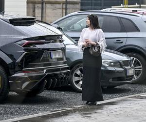  Joanna Jarmołowicz w luksusowym aucie