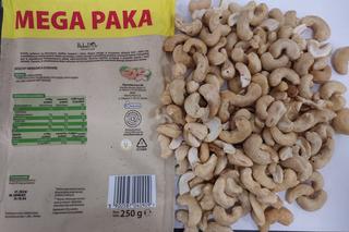 Klient Biedronki zapłacił za nerkowce, dostał żurawinę. Producent wysyła ZDJĘCIE, mówi o hipotezach