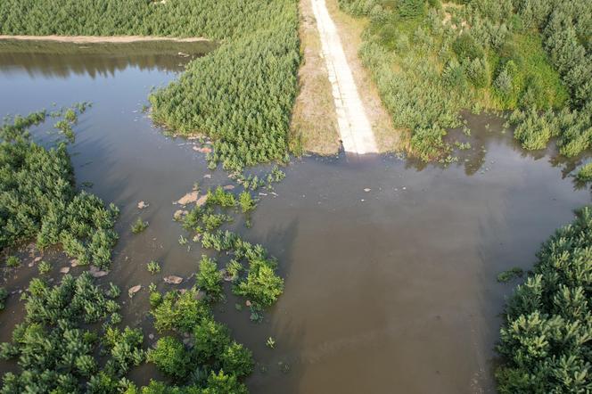 To tajemnicze miejsce w Małopolsce wygląda baśniowo. Nie wolno tam wchodzić! "To nie są Malediwy"