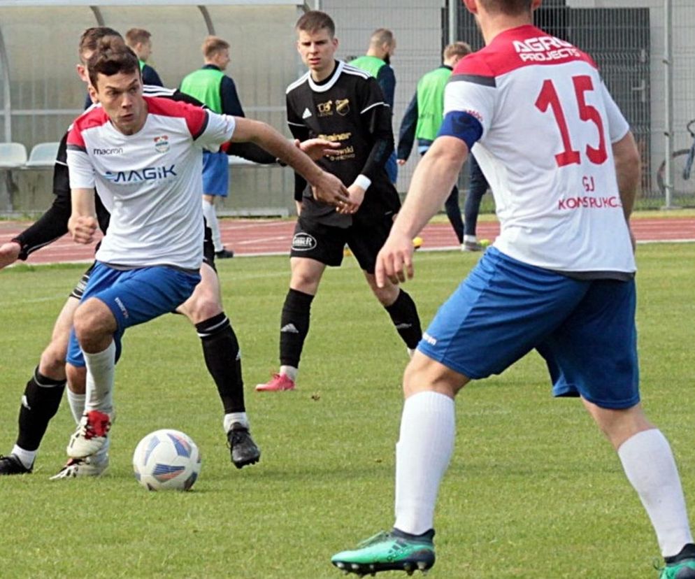 IV liga: Trzy mecze, trzy remisy. Polonia, Obra i Korona podzieliły się punktami