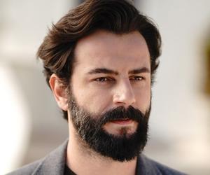 Przysięga. Gökberk Demirci