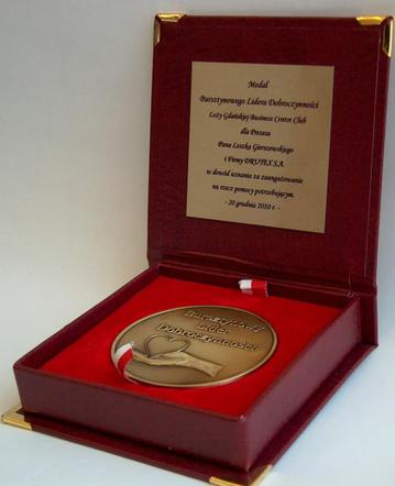 Medal Dobroczynności dla Drutex SA