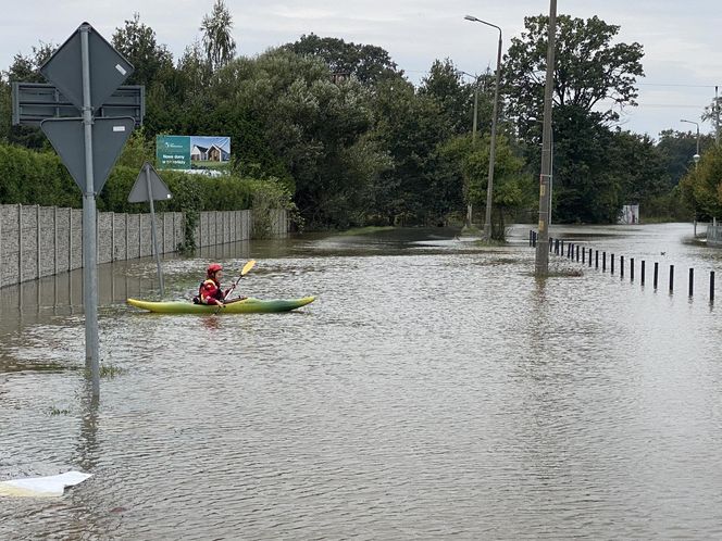  Fala powodziowa we Wrocławiu. Podtopienia na osiedlu Stabłowice