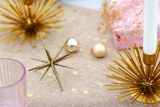 Gwiazda - geometryczna dekoracja świąteczna