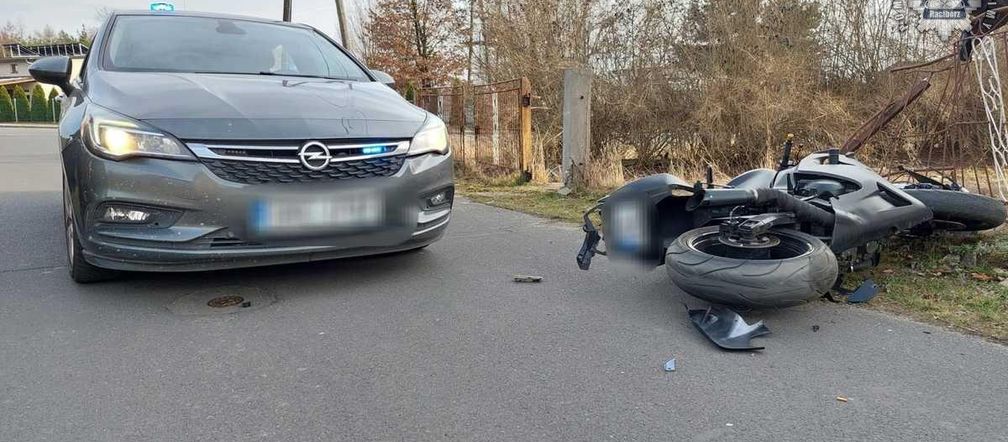 24-letni motocyklista uciekał przed śląską policją. To był początek jego problemów 