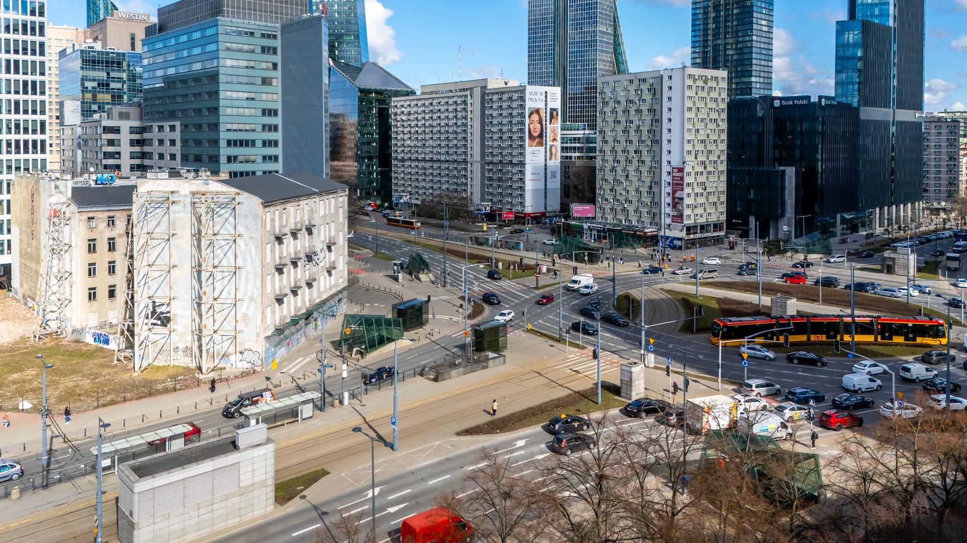 Kamienica Lejba Osnosa na Woli w Warszawie