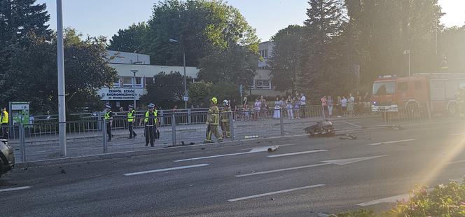 Koszmarny wypadek w Olsztynie. Wiele osób rannych w zderzeniu czterech pojazdów [ZDJĘCIA]