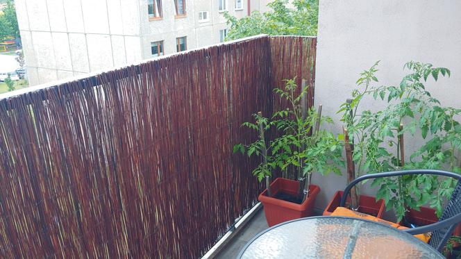  1,5-roczne dziecko wypadło przez balkon