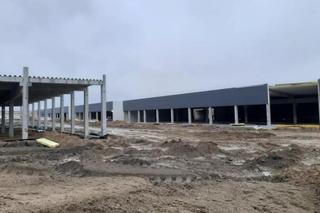 Nowy park handlowy przy ul. Sielskiej w Olsztynie rośnie w oczach [ZDJĘCIA]
