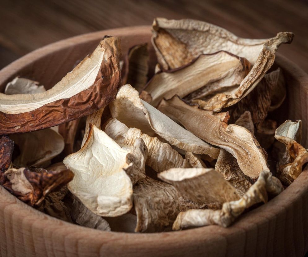 Czy można użyć suszone grzyby z robakami? Tak pozbędziesz się problemu