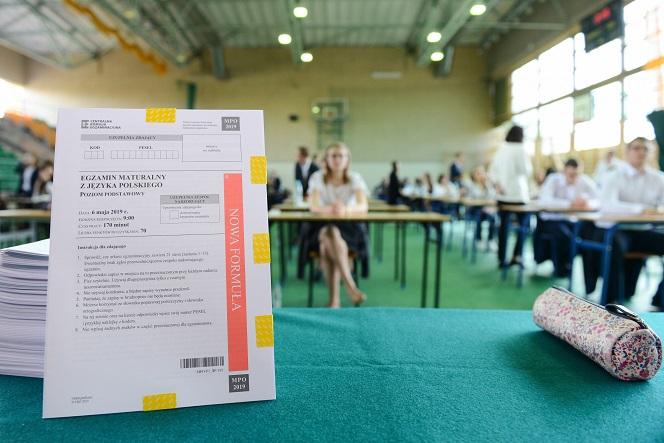 Matura 2021 - czy jest możliwość wydłużenia czasu egzaminu? Ile testy będą trwać w tym roku?
