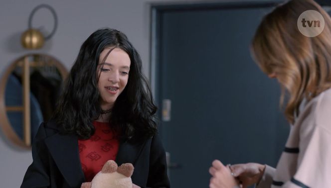 Na Wspólnej odc. 3955: Ola (Marta Wierzbicka), Amelia (Klementyna Karnkowska)