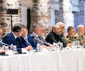 Przebieg rozmów Ukraina - Rosja zaskoczył dyplomatów. Znamy kulisy negocjacji