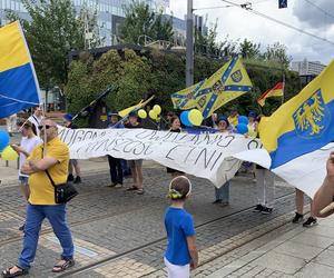 Marsz Autonomii Śląska przeszedł ulicami Katowic. Hajmatu nie oddomy