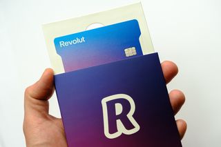 Revolut rozdaje pieniądze za klikanie