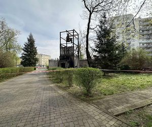 Pożar zabytkowej dzwonnicy w Warszawie