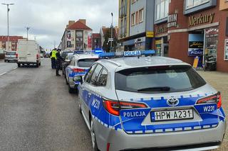 Kontrole taksówek w Koszalinie. Mandaty karne i zatrzymane dwa dowody rejestracyjne 