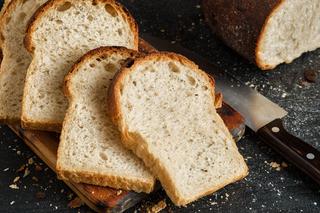 Chleb na suchych drożdżach, który zawsze się udaje. Chrupiący z zewnątrz i miękki w środku
