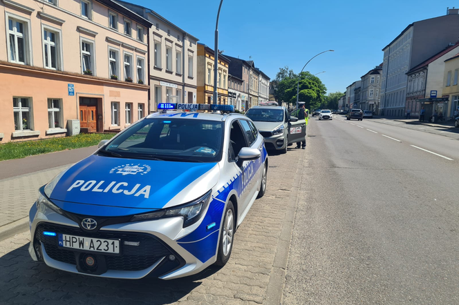 Kontrola stanu technicznego taksówek w Koszalinie. Policjanci zatrzymali 5 dowodów rejestracyjnych