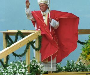 Jan Paweł II. Życie godne pamięci
