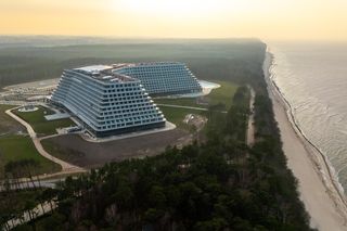 Hotel Gołębiewski w Pobierowie. Ten rok już odpada. Jest zmiana planów dotycząca otwarcia hotelu Gołębiewski?