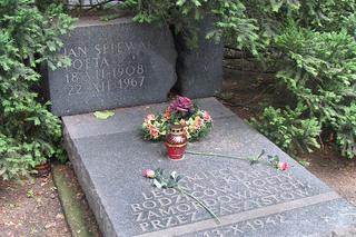 Paweł Śpiewak nie żyje. Tragiczna historia jego rodziny