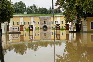 Konieczna EWAKUACJA!. Fala może być kilkumetrowa. Burmistrz Nysy apeluje do mieszkańców