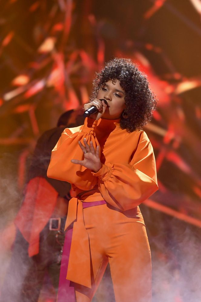 Sara James ma 17 lat i... szokuje wyglądem! Zobacz wszystkie metamorfozy