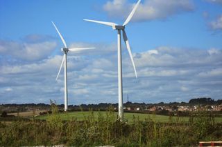 Ceny prądu zamrożone do końca 2025 r. – Sejm przyjął ustawę wspierającą rozwój energii wiatrowej