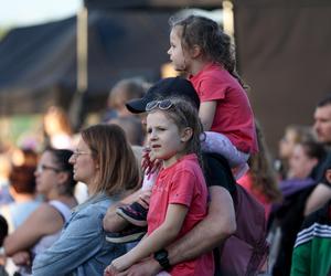 Koncert Varius Manx i Dawida Kwiatkowskiego z okazji 20-lecia Polski w UE