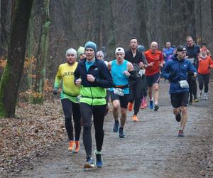 City Trail w Bydgoszczy. Miłośnicy biegania opanowali Myślęcinek [ZDJĘCIA]