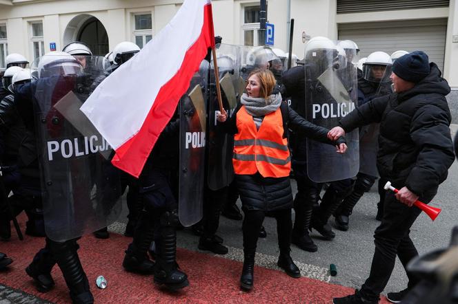 Protest rolników pod Sejmem - starcia z policją