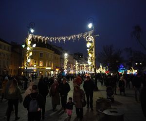 Świąteczna iluminacja Traktu Królewskiego 7.12.2024