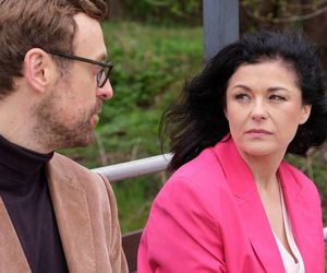 M jak miłość odc. 1872 po wakacjach. Kinga (Katarzyna Cichopek), Dariusz Hoffman (Mateusz Rusin)