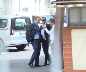 Zjechali na spotkanie do siedziby PiS na Nowogrodzką  -- 
