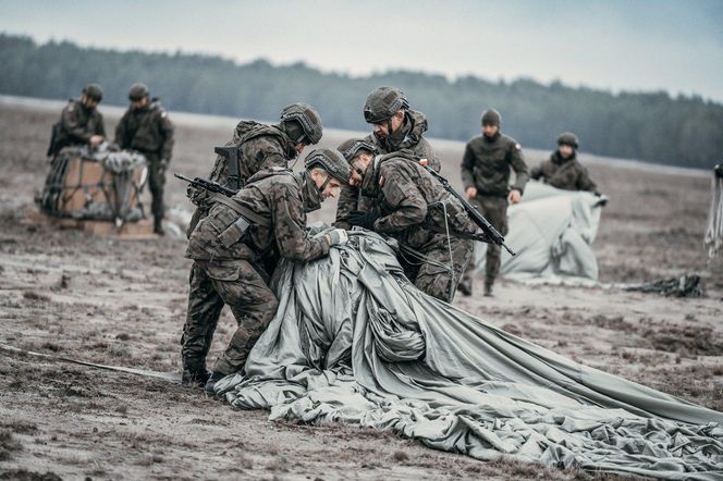 Wojsko trenuje w Małopolsce. Żołnierze szkolili się na Pustyni Błędowskiej
