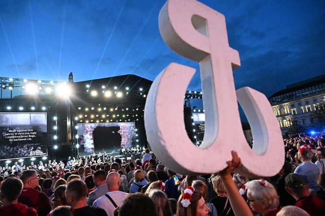 Warszawiacy śpiewają (nie)zakazane piosenki 2025