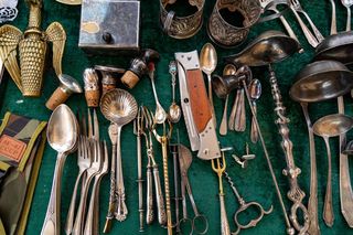 Pierwsza w tym roku Giełda Staroci we Wrocławiu już w ten weekend. Zobacz, jakie skarby można tu znaleźć