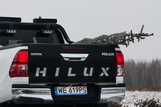 Toyota Hilux Selection 2.4 D-4D 4x4 - pomocnik Świętego Mikołaja