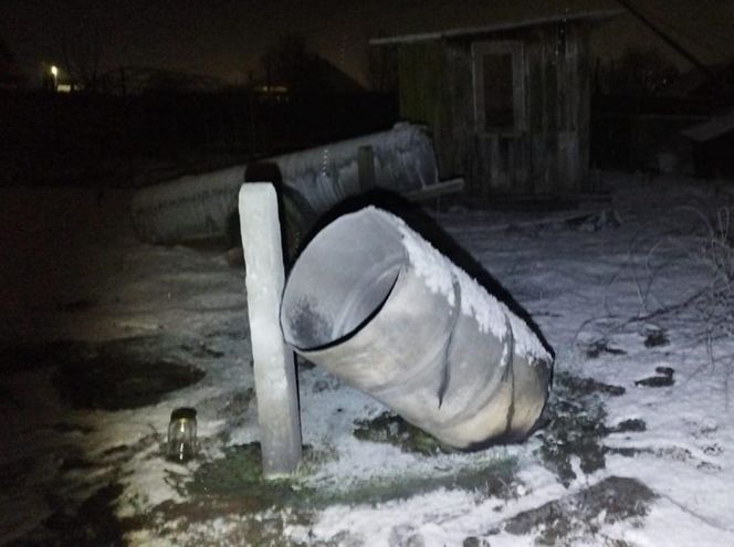 Przecinał beczki szlifierką, doszło do wybuchu. Poważnie ranny mężczyzna po wypadku koło Rawicza