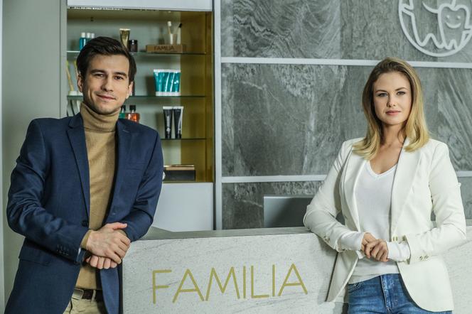 Zakochani po uszy sezon 5: Radek (Piotr Nerlewski), Karolina (Anna Karczmarczyk)