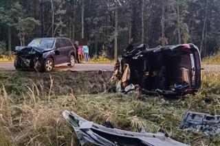 Wypadek na trasie Nietążkowo - Podśmigiel. Ranne cztery osoby