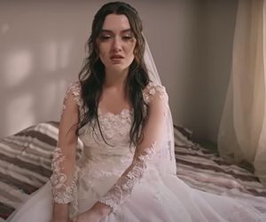 Wichrowe wzgórze. Zeynep i Alper jadą na swój ślub - ZDJĘCIA