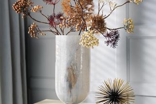 Dekoracje stołowe - wazon z kwiatami