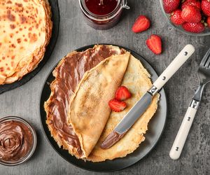 Naleśniki budyniowe z jajkami - doskonałe na  śniadanie, podwieczorek, deser